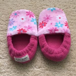 Toddler slippers